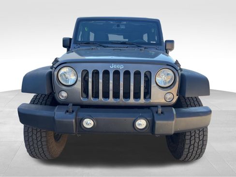 Used 2018 Jeep Wrangler Unlimited Sport S image 2