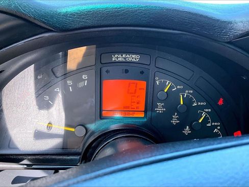 Used 1994 Chevrolet Corvette Coupe RWD image 15