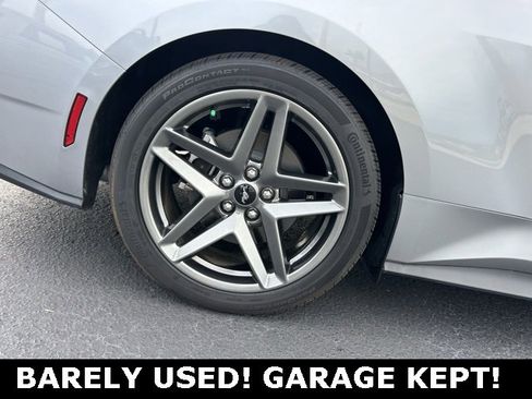 Used 2024 Ford Mustang Premium image 7