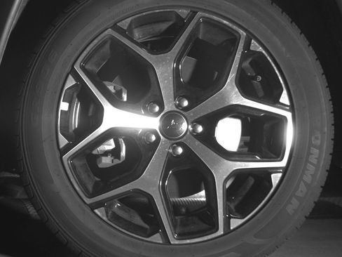 Used 2025 Jeep Compass Limited image 9