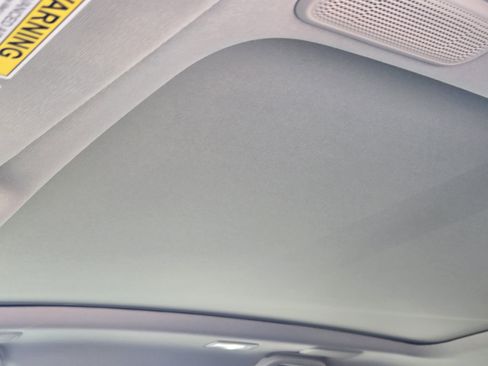 Certified 2026 Acura MDX w/ Technology Package image 33