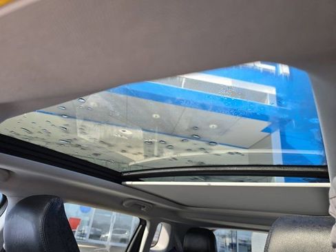 Used 2022 Jeep Compass Latitude w/ Sun and Sound Group image 37