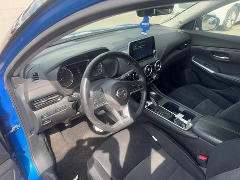 Used 2022 Nissan Sentra SR w/ Electronics Package FWD image 16