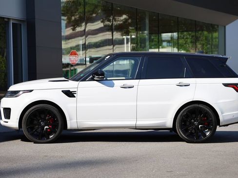 Used 2019 Land Rover Range Rover Sport HST AWD/4WD image 2