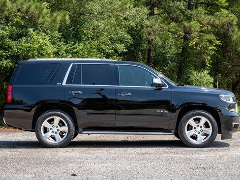 Used 2015 Chevrolet Tahoe LTZ w/ Max Trailering Package AWD/4WD image 4