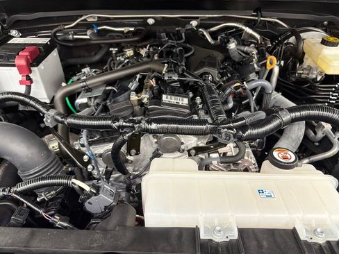 Used 2026 Toyota Tacoma SR5 RWD image 39