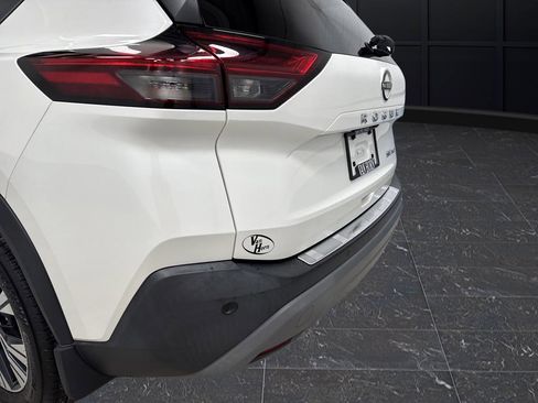 Used 2023 Nissan Rogue SV w/ SV Premium B Package AWD/4WD image 32