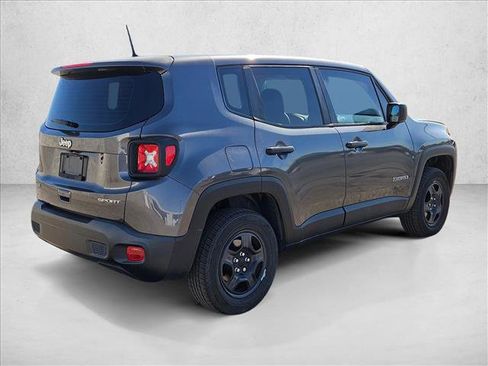 Used 2019 Jeep Renegade Sport image 5