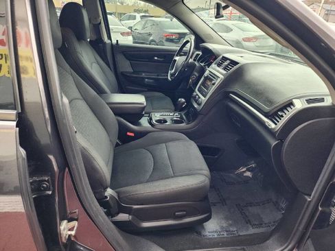 Used 2016 GMC Acadia SLE image 10