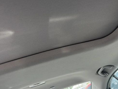 Used 2017 Honda Accord EX-L image 29