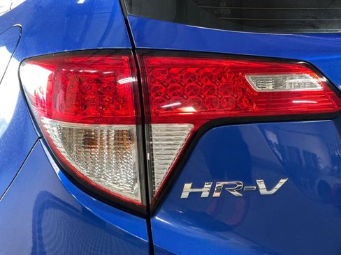 Used 2019 Honda HR-V Sport image 47