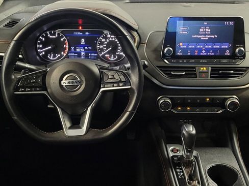 Used 2020 Nissan Altima 2.5 SR w/ Premium Package image 22