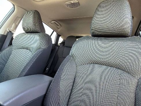 Certified 2024 Subaru Crosstrek 2.0i Premium image 11