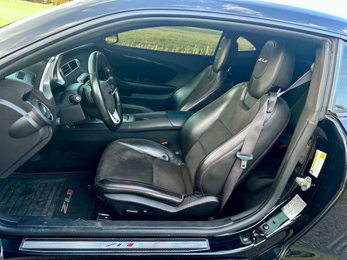 Used 2013 Chevrolet Camaro ZL1 image 18