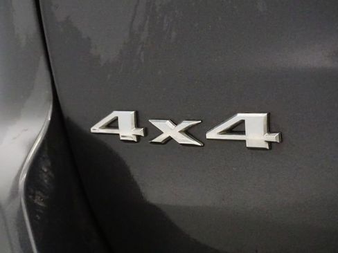 Used 2017 Jeep Grand Cherokee Limited w/ Trailer Tow Group IV image 17