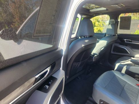Used 2023 Kia Telluride SX Prestige X-Pro image 26