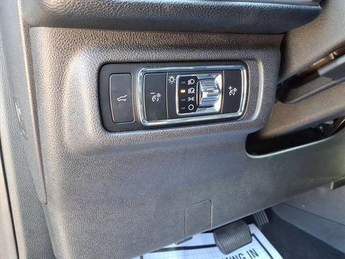 Used 2024 Lincoln Corsair Reserve w/ Jet Appearance Package image 20