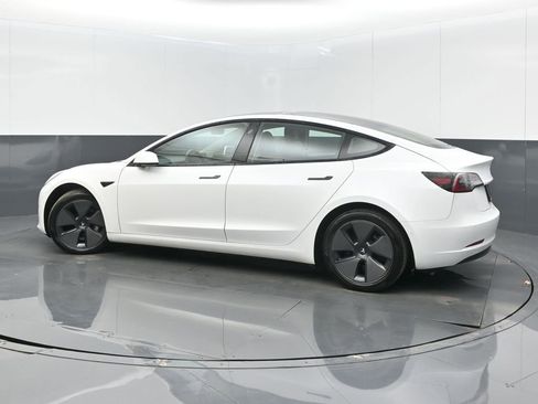 Used 2022 Tesla Model 3 Long Range image 5