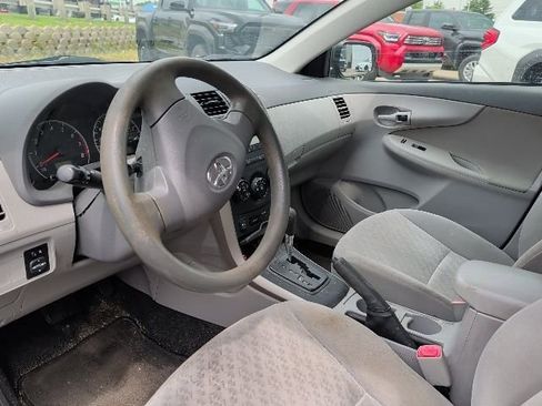 Used 2009 Toyota Corolla LE FWD image 9