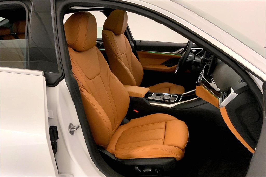 Used 2024 BMW i4 xDrive40i w/ Premium Package AWD/4WD image 6