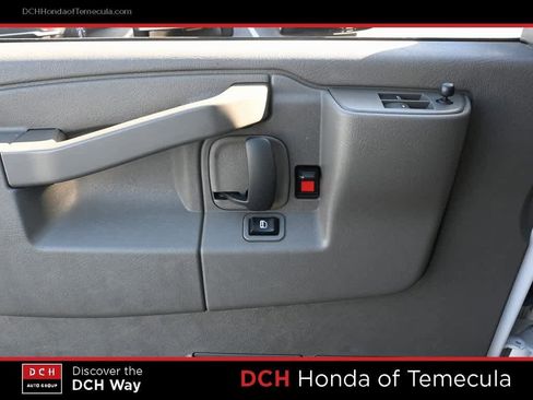 Used 2024 GMC Savana 2500 w/ Driver Convenience Package image 15