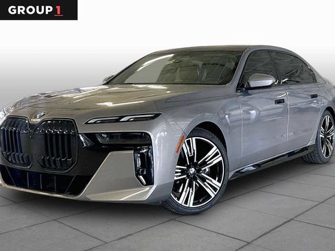 Certified 2024 BMW 760i xDrive AWD/4WD image 1