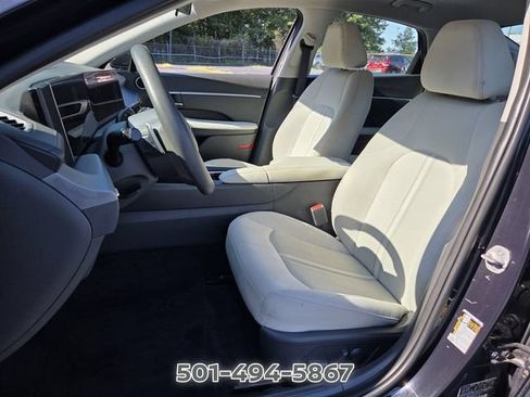 Used 2025 Hyundai Sonata SEL FWD image 9