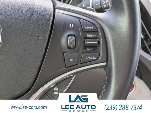 Used 2020 Acura MDX w/ Technology Package FWD image 24