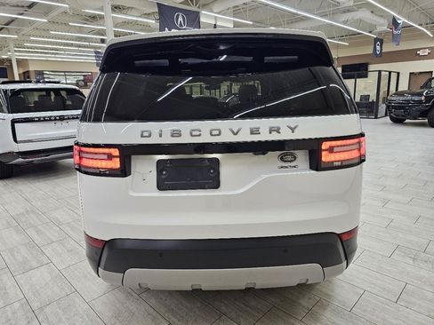 Used 2018 Land Rover Discovery HSE AWD/4WD image 7