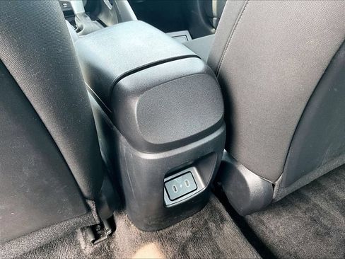 Used 2025 Hyundai Elantra Sport FWD image 29