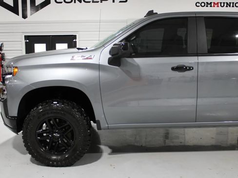 Used 2021 Chevrolet Silverado 1500 LT Trail Boss w/ Convenience Package II AWD/4WD image 6