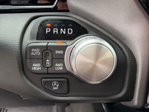 Used 2025 RAM 1500 Laramie w/ Night Edition image 47