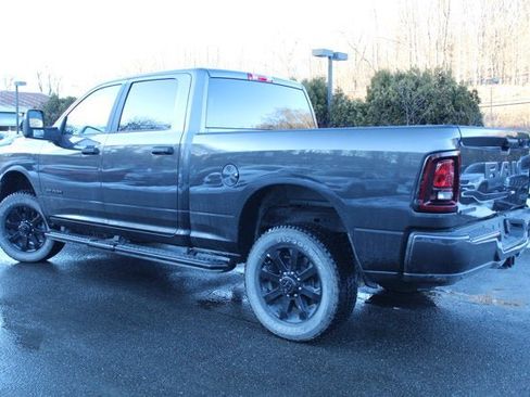 Used 2025 RAM 2500 Big Horn AWD/4WD image 24