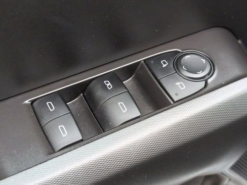 Used 2024 Chevrolet Colorado Trail Boss AWD/4WD image 22