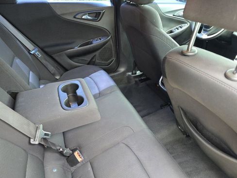 Used 2023 Chevrolet Malibu LT FWD image 16