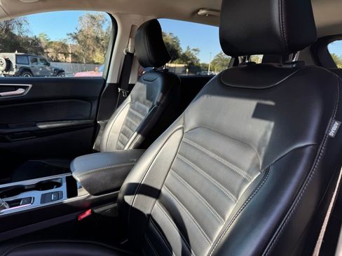 Used 2024 Ford Edge SEL image 36