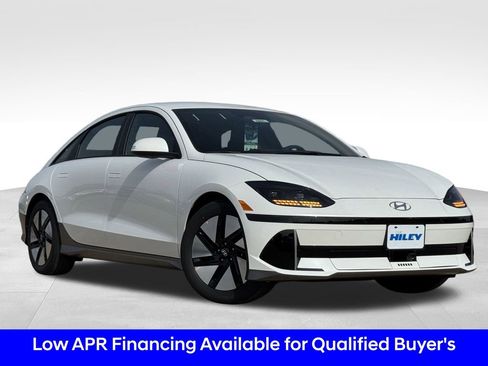 New 2025 Hyundai Ioniq 6 SE image 2