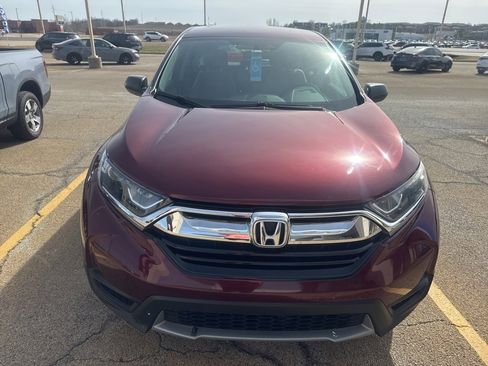 Used 2017 Honda CR-V LX image 2