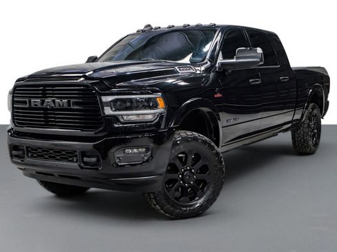 Used 2022 RAM 3500 Laramie AWD/4WD image 4