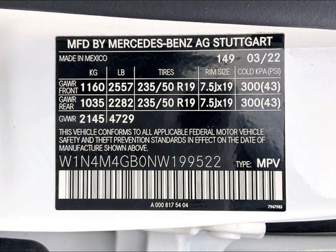 Used 2022 Mercedes-Benz GLB 250 image 35