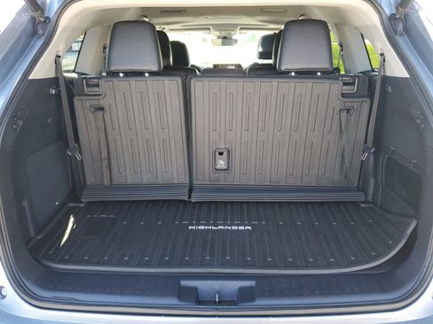 Certified 2020 Toyota Highlander Limited AWD/4WD image 9