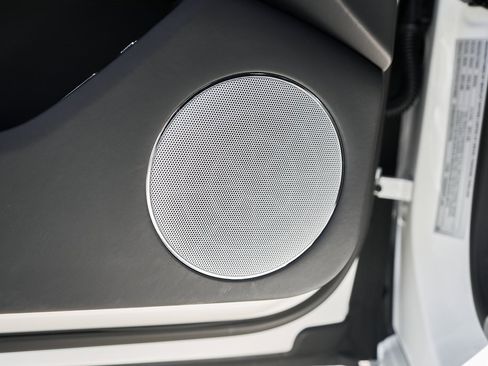 Used 2024 Bentley Flying Spur S V8 image 28