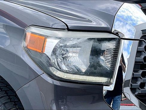 Certified 2020 Toyota Tundra SR5 w/ SR5 Upgrade Package image 29