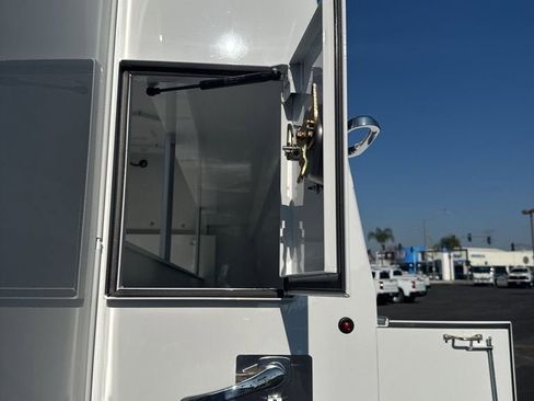 New 2025 Chevrolet Express 3500 w/ Power Convenience Package image 14