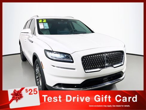 Used 2022 Lincoln Nautilus FWD w/ Premium Package image 1