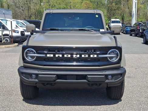 New 2026 Ford Bronco Outer Banks image 9