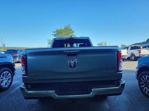 Used 2022 RAM 1500 Big Horn AWD/4WD image 4