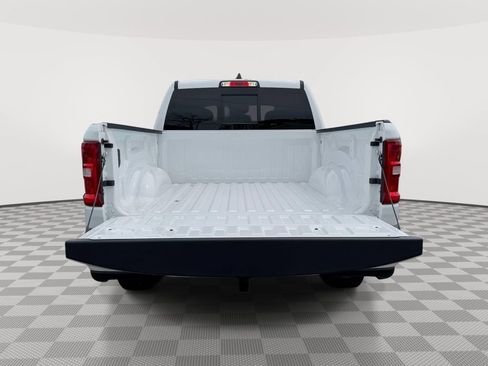 Used 2025 RAM 1500 Big Horn AWD/4WD image 12