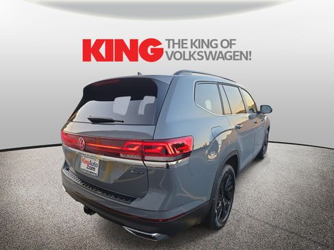 New 2026 Volkswagen Atlas SE image 7