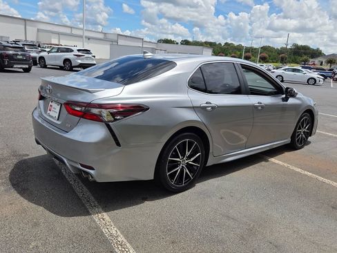 Used 2024 Toyota Camry SE FWD image 12